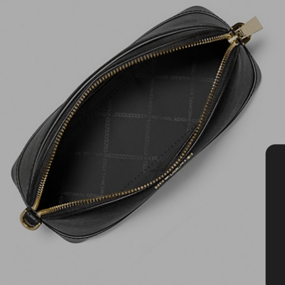 Michael Kors Black Leather Large Dome Bag with Gold Chain Strap - Picture 6 of 16